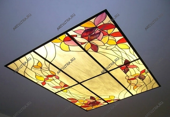 Кассетная рама для заливного витража на потолке